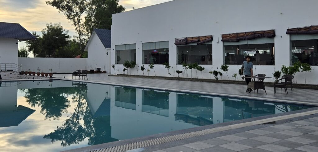 White Rose resorts