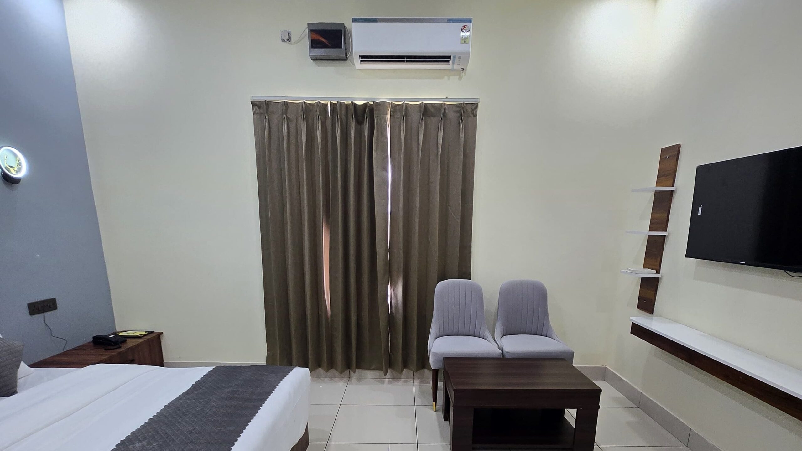 Hotel Room in Kaithal for Newly Married Couples