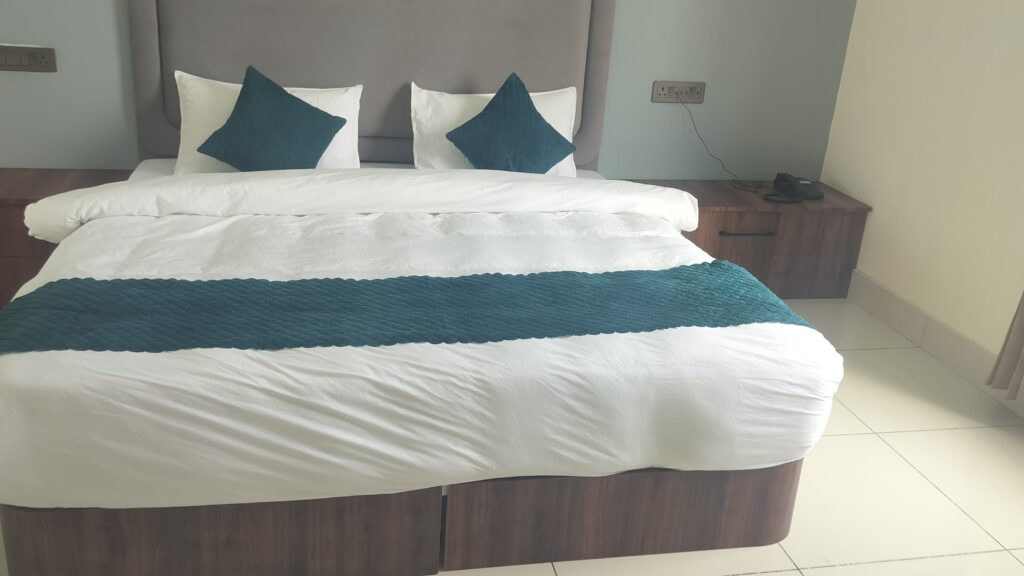 Hotel Room for Couples in Kaithal